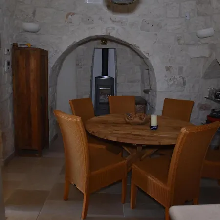 Trulli Degli Innamorati Holiday home Ostuni